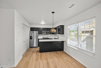 3008 Mulberry Ln Unit D, Greenville, NC 27858