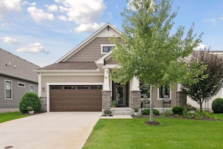 24545 Niblick Alcove, Excelsior, MN 55331