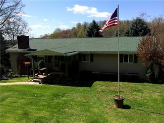 5038 School Rd S, Export, PA 15632