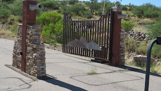 30561 S Charles Rd Unit 27, Oracle, AZ 85623