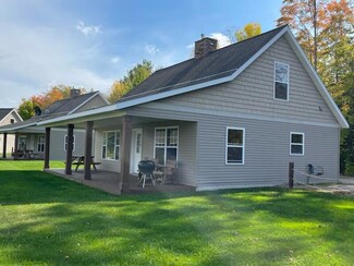22 29#'s N10140 C R 135 Pine Bluff, McMillan, MI 49853