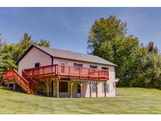 1601 Fairfax Rd, Cambridge, VT 05444