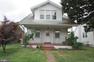 3108 Wayne St, Harrisburg, PA 17111