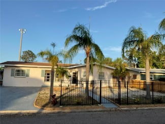 3680 Whiting Dr SE, Saint Petersburg, FL 33705