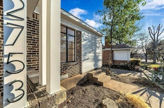 2753 El Tivoli Dr, Dallas, TX 75211