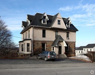 30 Edward St, Worcester, MA 01605