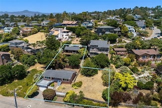 1799 Saint Thomas Ave, Cambria, CA 93428