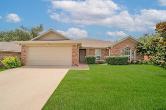 313 Maggie Cir, Flint, TX 75762