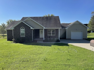 207 Williams St, Portland, TN 37148