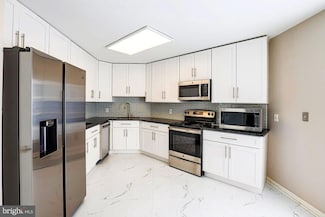 3041 Fallstaff Rd Unit 305D, Baltimore, MD 21209