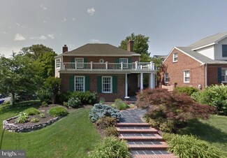 4845 25th Rd N, Arlington, VA 22207