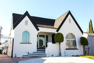 7515 Brighton Ave, Los Angeles, CA 90047