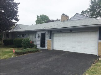 1060 Crandall Ave, Youngstown, OH 44510