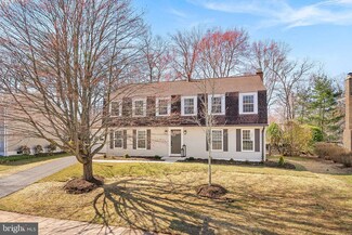 12857 Tewksbury Dr, Herndon, VA 20171