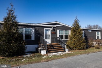 437 Palm City Park, Annville, PA 17003