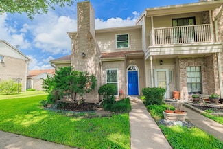 800 Country Place Dr Unit 601, Houston, TX 77079