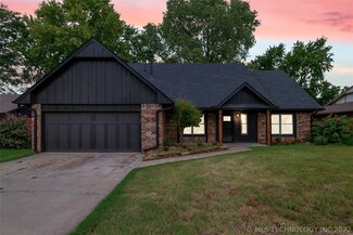 1924 W Nashville St, Broken Arrow, OK 74012