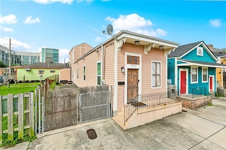 2104 Iberville St, New Orleans, LA 70112