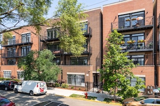 3130 W Walton St Unit 1, Chicago, IL 60622