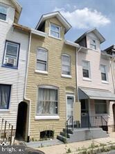 1625 Moss St, Reading, PA 19604