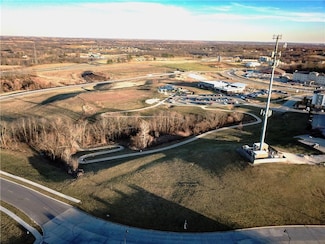 5421 N Pointe (Lot 2b) Rd, Saint Joseph, MO 64506