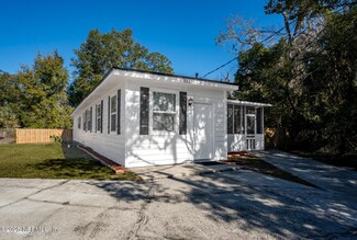 9227 Norfolk Blvd, Jacksonville, FL 32208