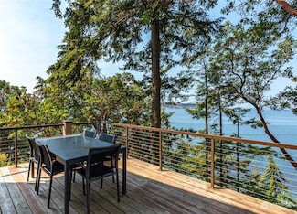 556 Beckett Point Rd, Port Townsend, WA 98368