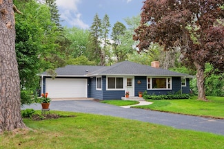 17810 11th Ave N, Plymouth, MN 55447