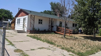 835 N 10th E, Mountain Home, ID 83647