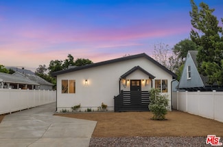 2386 Olive Ave, Altadena, CA 91001