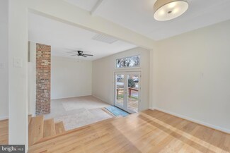 10809 Javins St, Glenn Dale, MD 20769