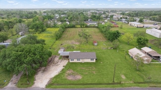 7526 Cr 112, Pearland, TX 77584