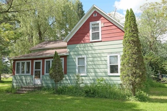 W5464 Dassow Ave, Medford, WI 54451