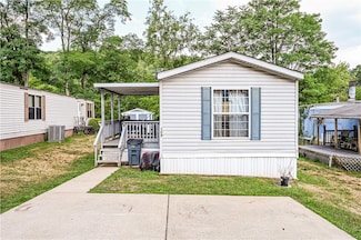 3301 Jacks Run Rd, White Oak, PA 15131