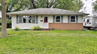122 N Plainview Ave, Mankato, MN 56001