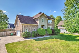 1038 Bending Chestnut Dr, Lebanon, TN 37087