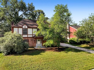 5518 Enchanted Timbers Dr, Humble, TX 77346