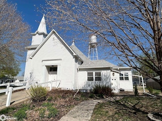 212 Alice St, Essex, IA 51638
