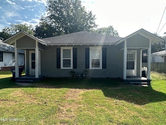 315 S Bolivar Ave, Cleveland, MS 38732