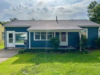 1009 N Ash St, Ponca City, OK 74601