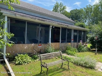 46 Myers Ln, Tunkhannock, PA 18657