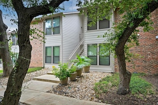 3839 Dry Creek Dr Unit 207, Austin, TX 78731
