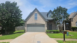 7122 Queens Crown Ct, Memphis, TN 38125