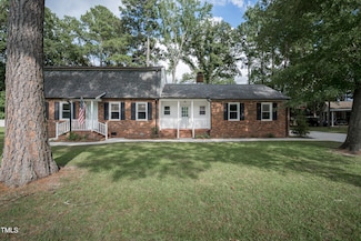 1604 Brunswick Dr, Dunn, NC 28334