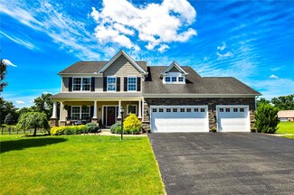 2000 Plantation Dr, Saxonburg, PA 16056