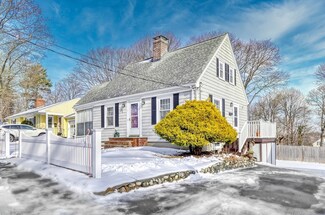 7 Terrace Ct, Wakefield, MA 01880