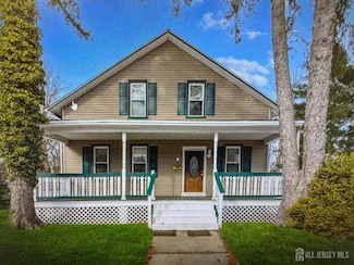 38 Brenwal Ave, Ewing, NJ 08618