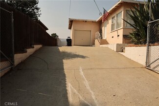 13415 Fernmont St, San Fernando, CA 91340
