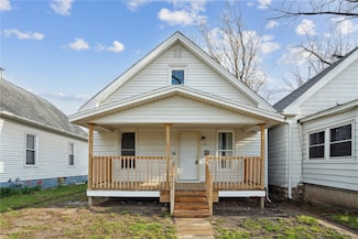 1032 3rd Ave SW, Cedar Rapids, IA 52404