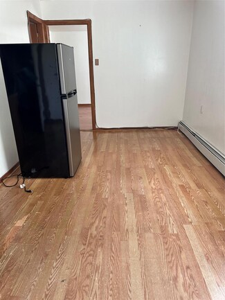 180-06 Baisley Blvd Unit 118-05, Jamaica, NY 11434